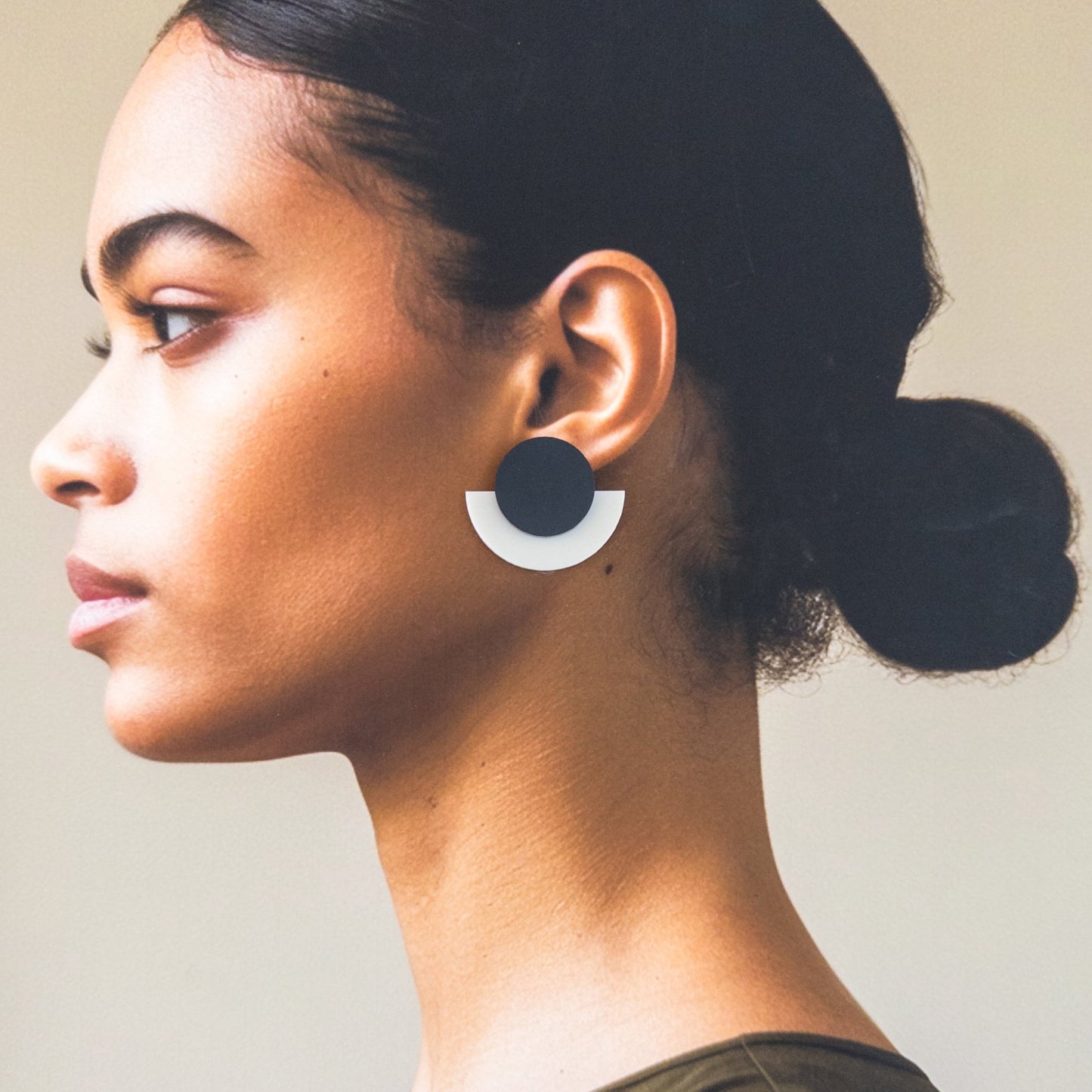 Deco Statement Studs - Olive - Mingled