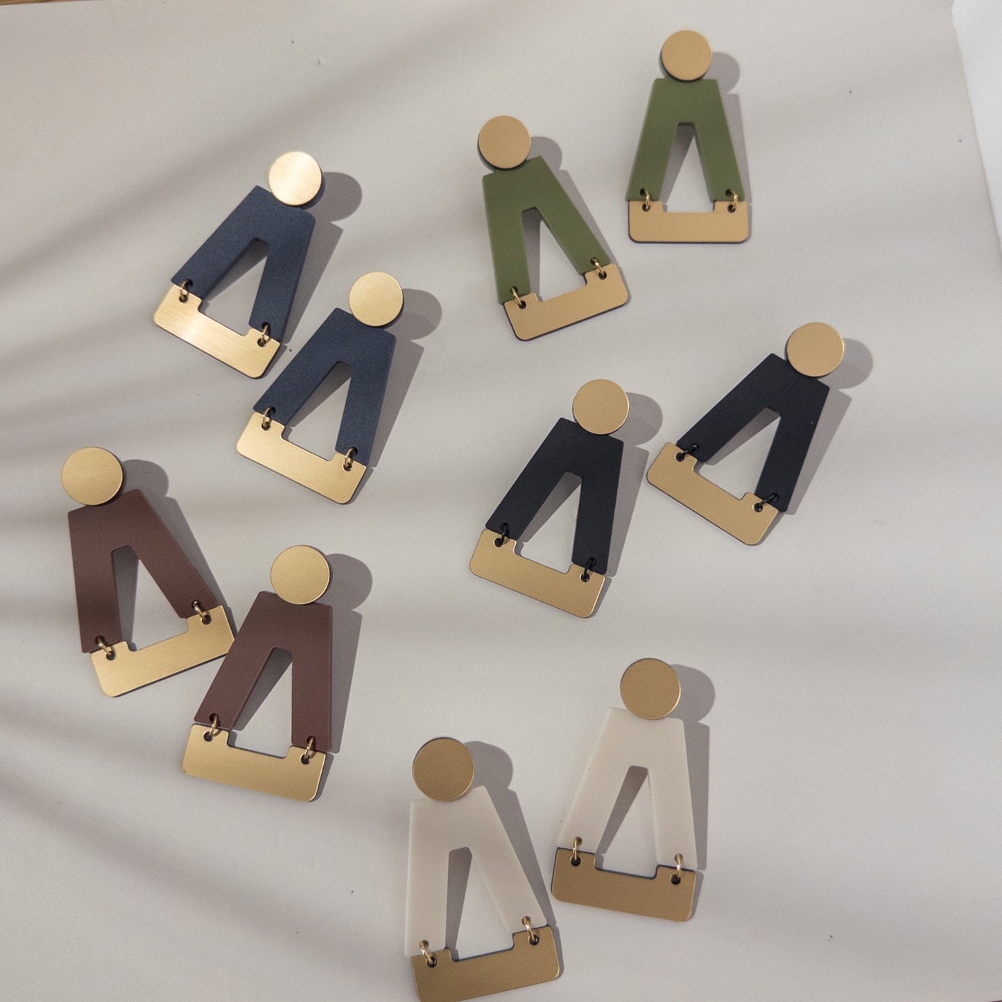 Tempio Nutmeg Brown Statement Earrings - Mingled