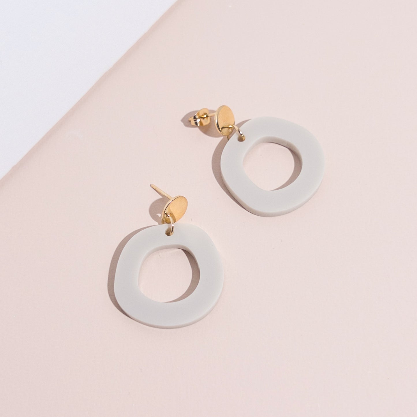 Frankie Minimalist Dangle Earrings - Ivory Beige