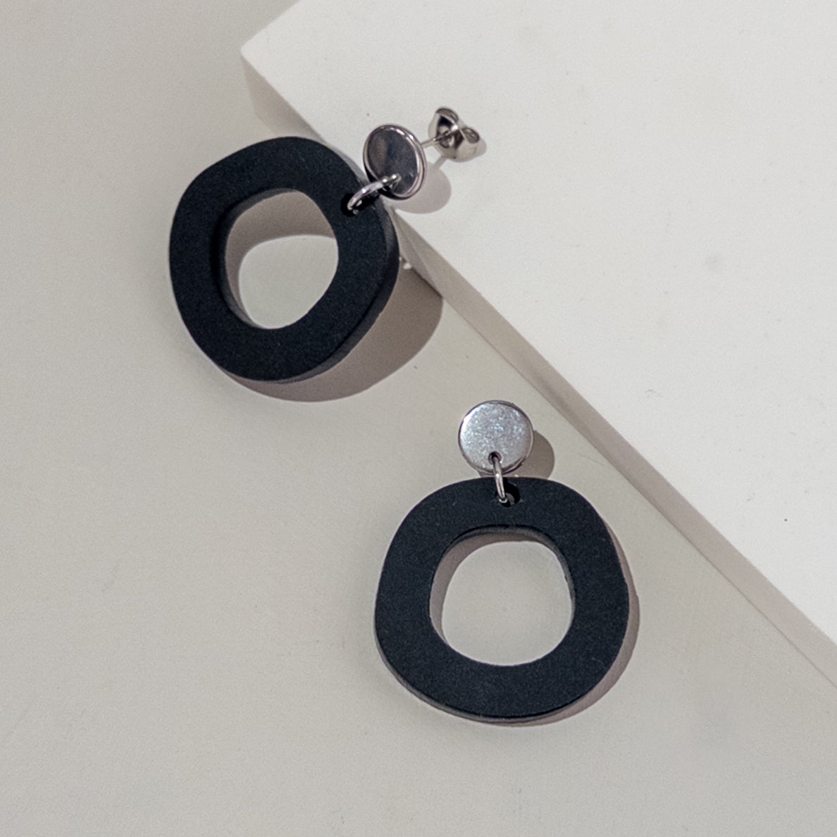 Frankie Minimalist Dangle Earrings - Black and Silver