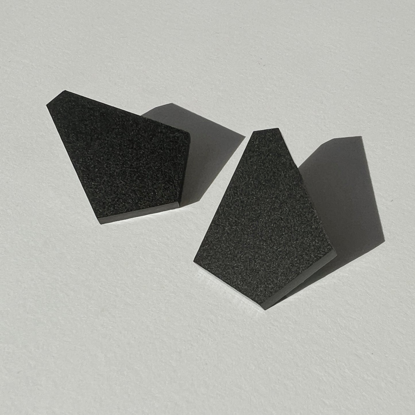 GEO Fan Stud Earrings - Black