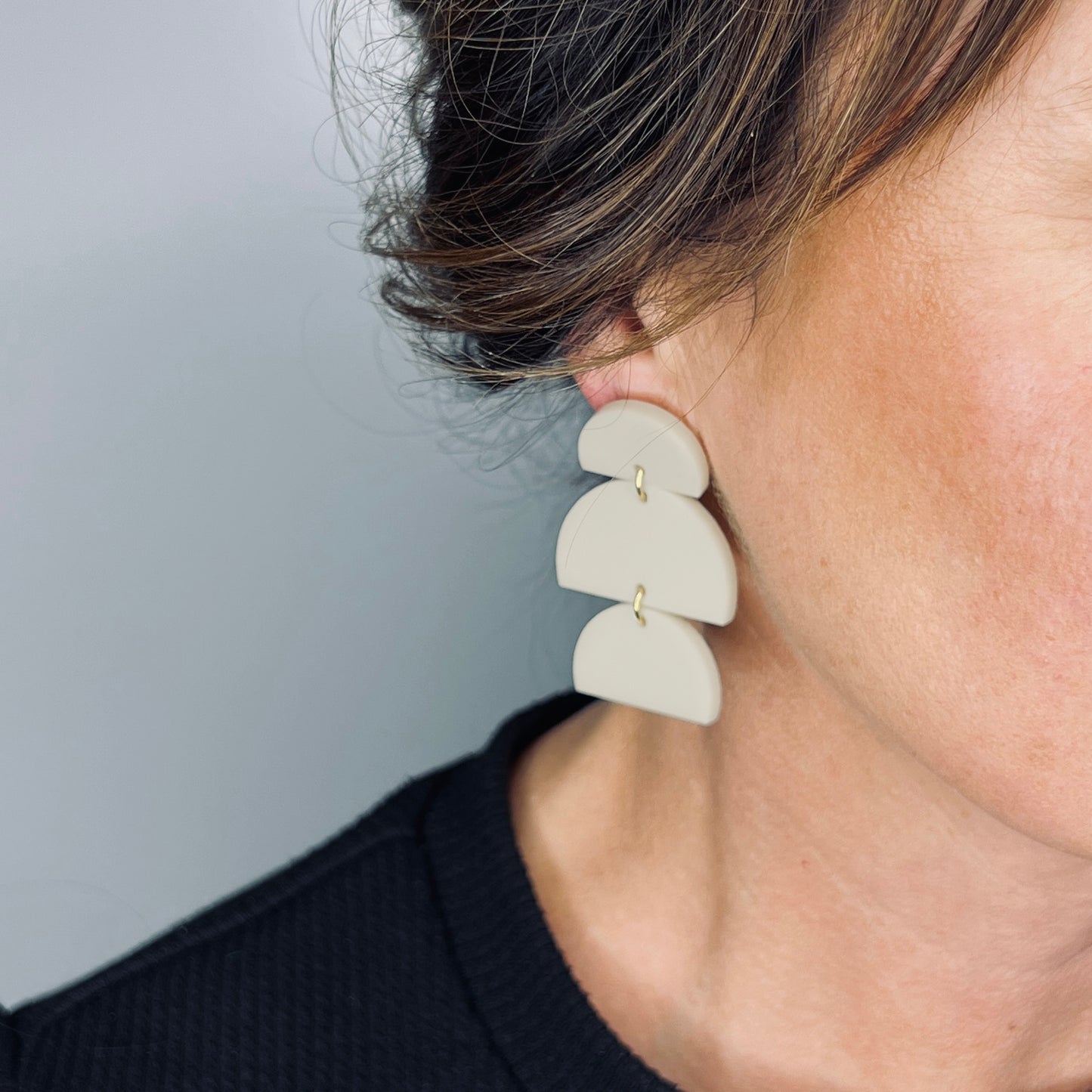 Izzy Statement Dangle Earrings - Ivory Beige