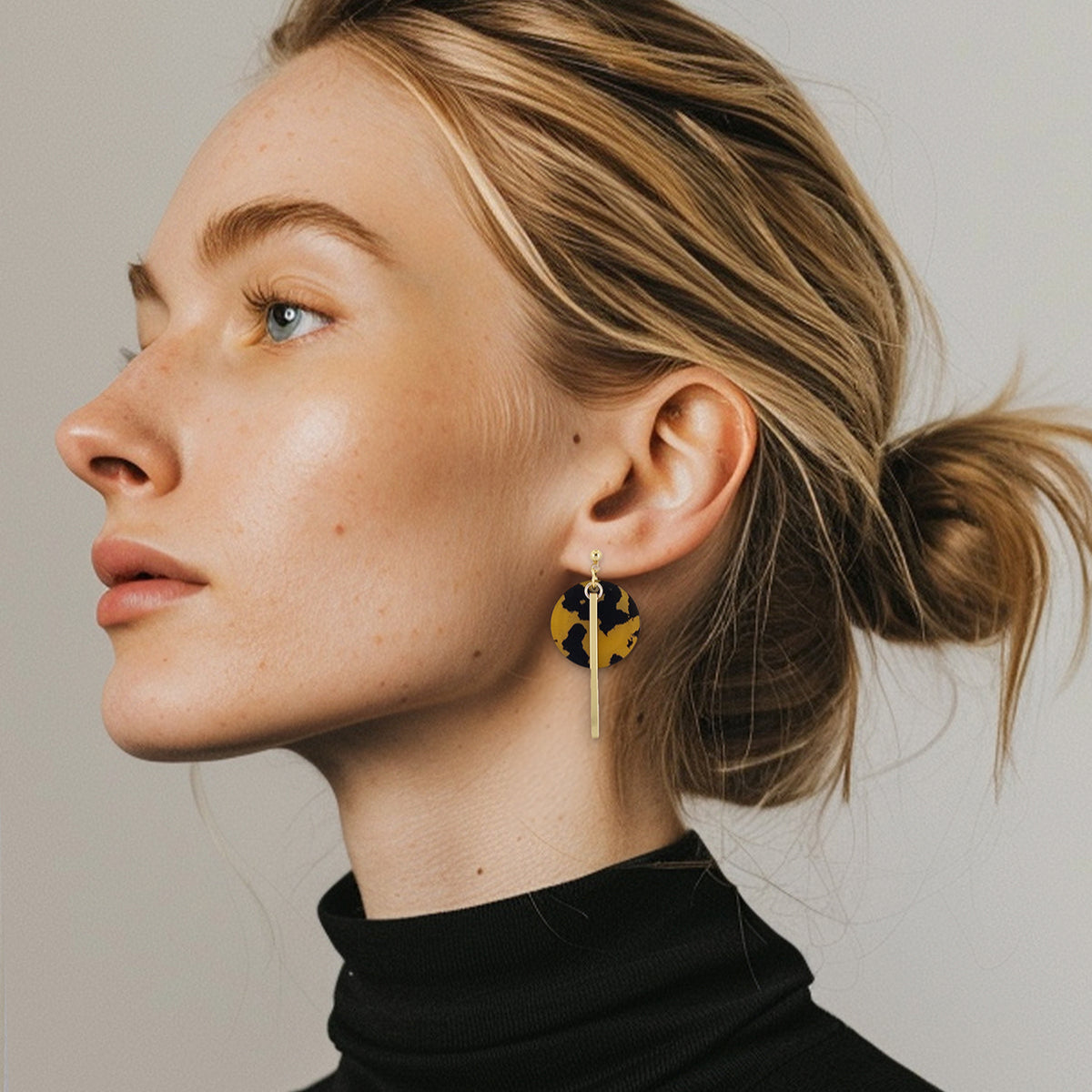 Tortoise Shell and Gold Dangle Earrings