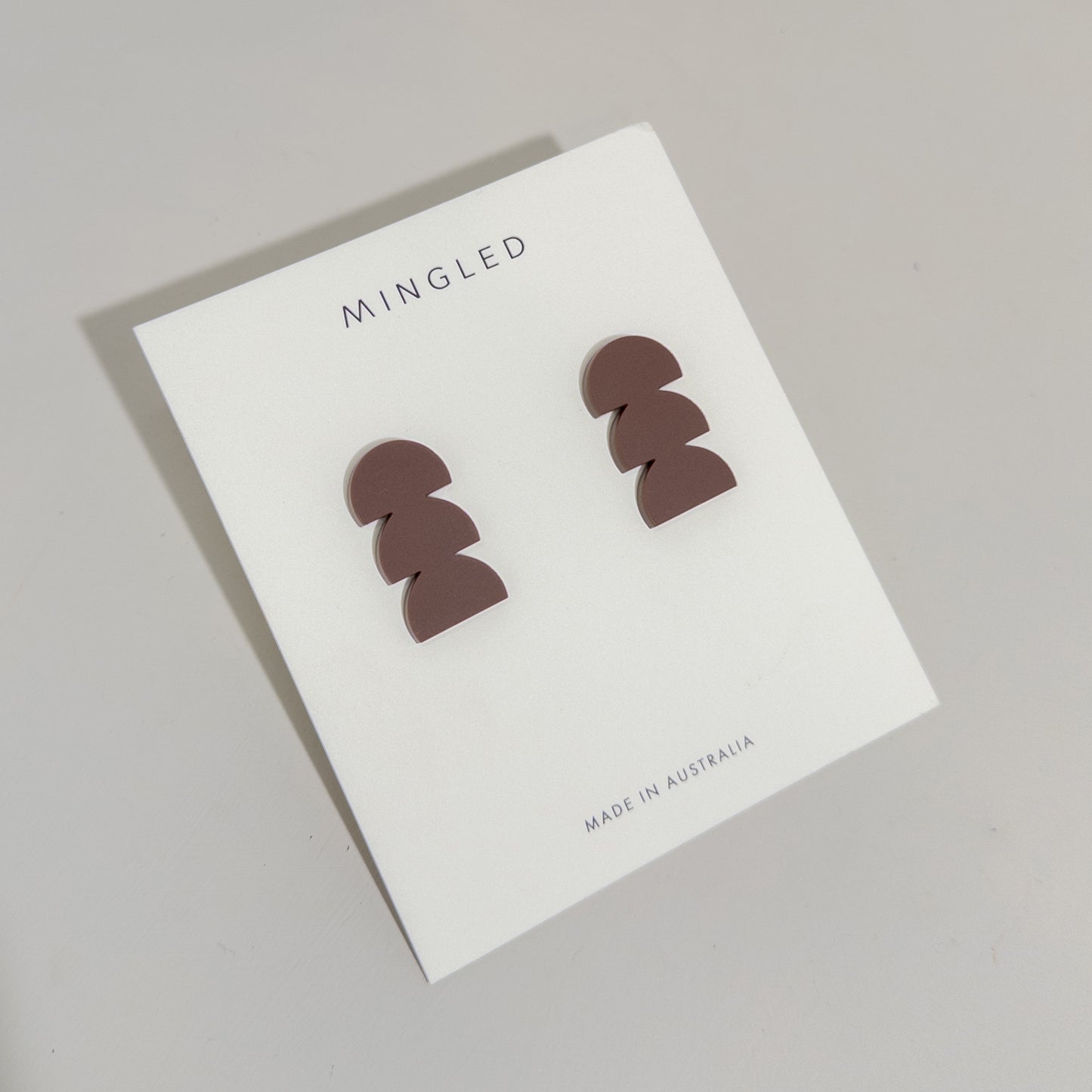 Lulu Stud Earrings - Burgundy