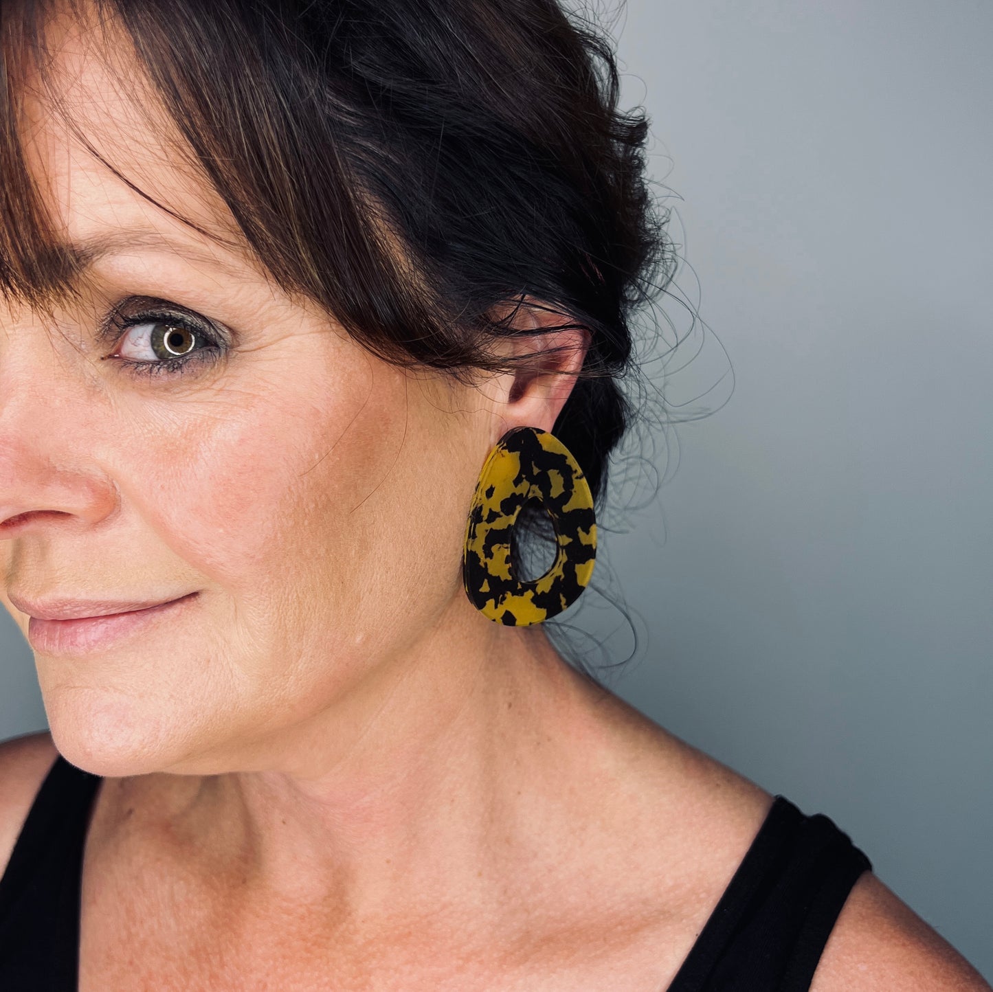 MAISIE Statement Stud Earrings - Honey Tortoise