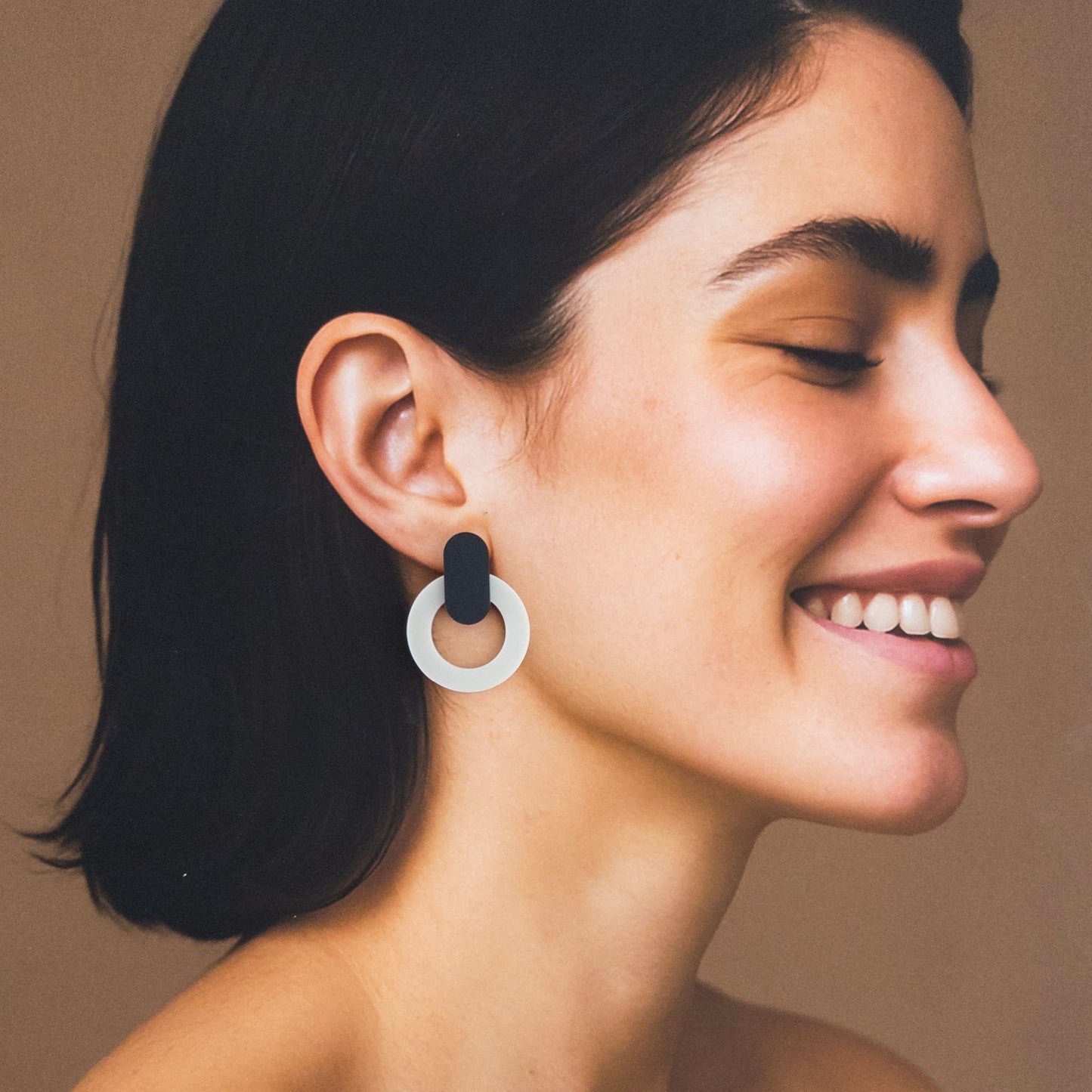 Nova Statement Stud Earrings - Ivory Beige - Mingled