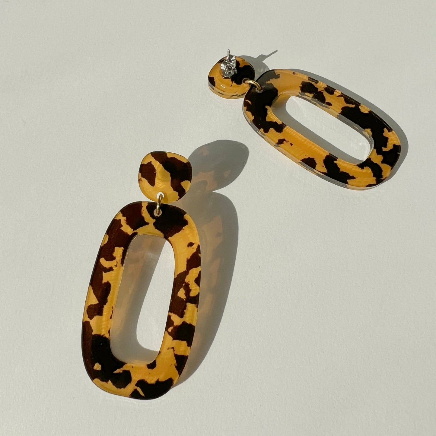 RILEY Dangle Earrings - Honey Tortoise Shell - Mingled