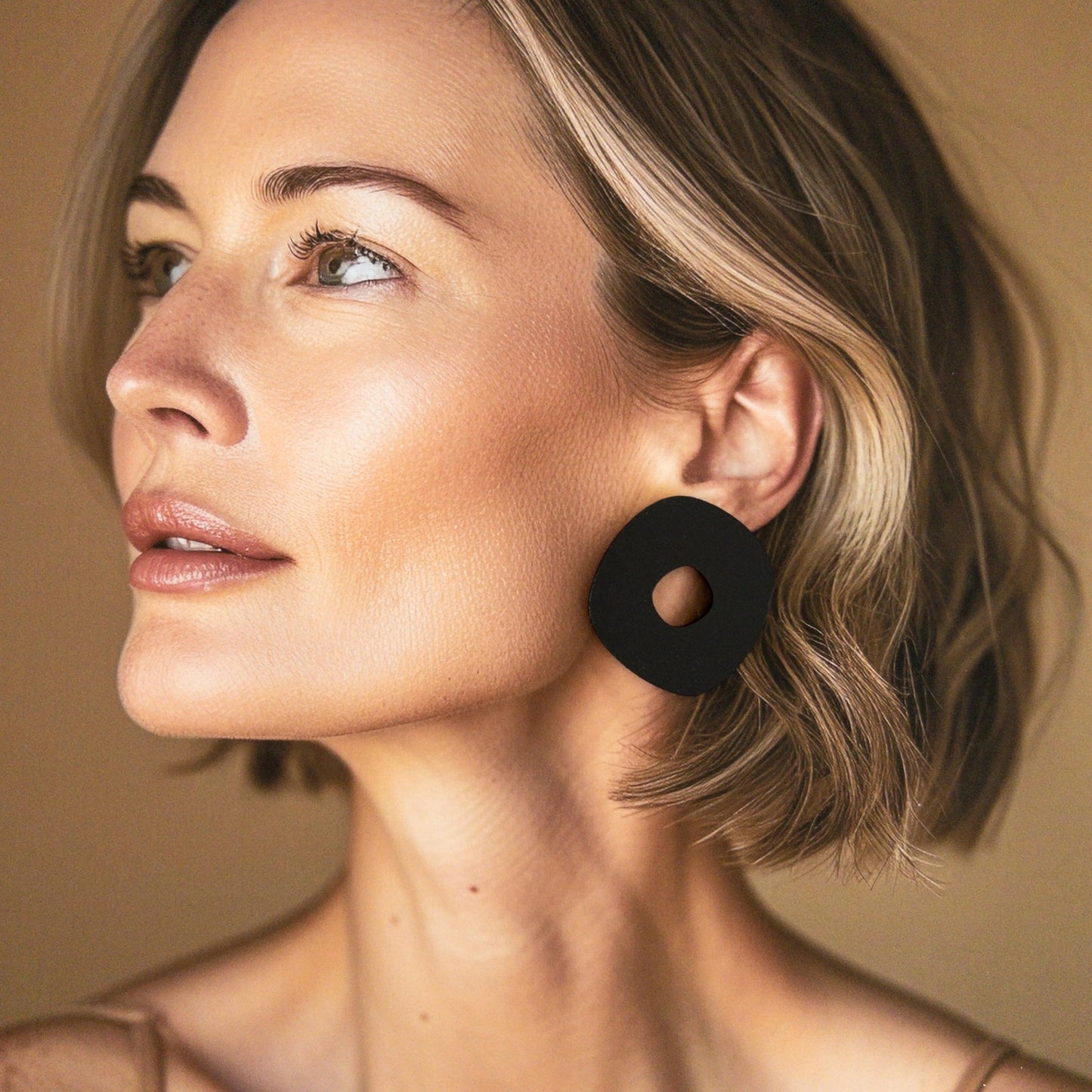Roca Big Statement Studs - Matte Black - Mingled