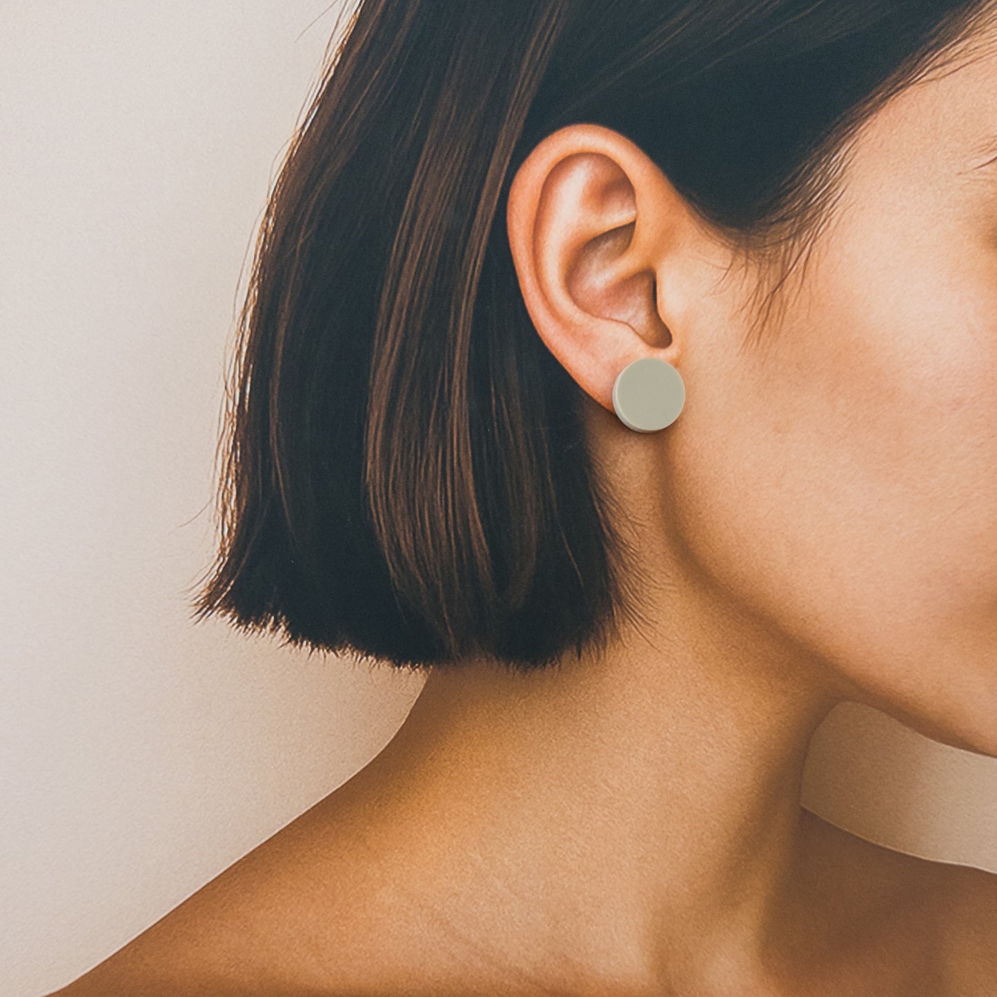 Set of 3 Studs - 15mm Round - Matte Ivory, Matte Latte, Matte Black