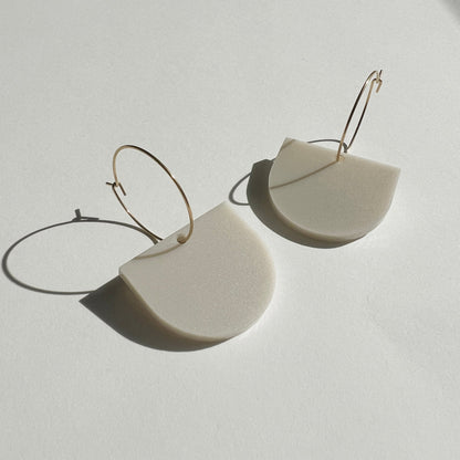 Arch Dangle Hoop - Matte Ivory Beige - Mingled
