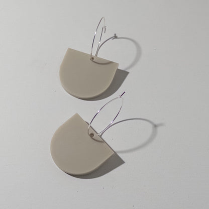 Arch Dangle Hoop - Matte Ivory Beige - Mingled