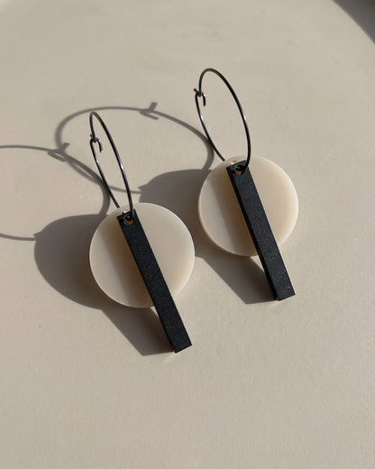 Black Bar Hoop - Ivory Beige - Mingled