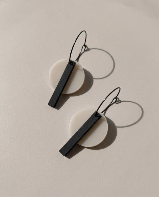 Black Bar Hoop - Ivory Beige - Mingled