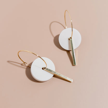 Gold Bar Hoop - Ivory Beige - Mingled