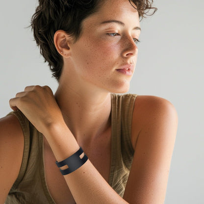 Cuff Bracelet - Matte Black - Mingled