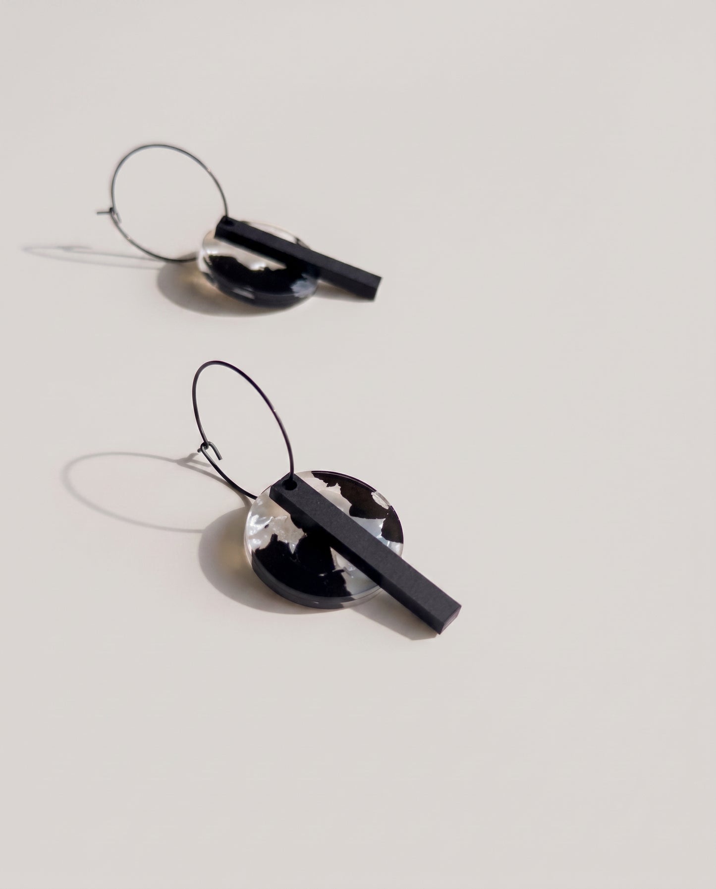 Black Bar Hoop - Black and White Pearl