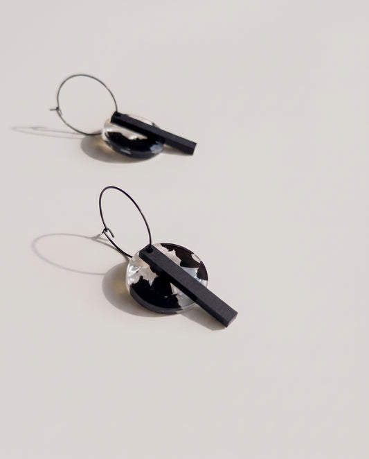 Black Bar Hoop - Black and White Pearl