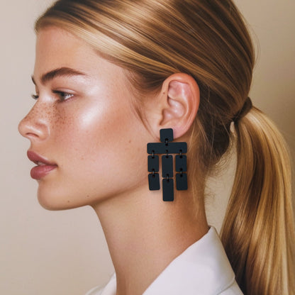 Chandelier Earrings - Burgundy - Mingled