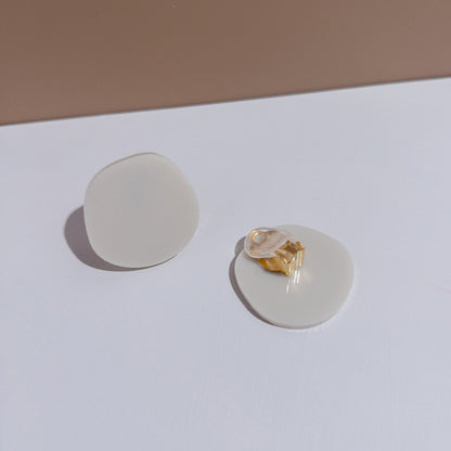 CLIP ON Organic Statement Stud Earrings - Matte Ivory Beige - Mingled