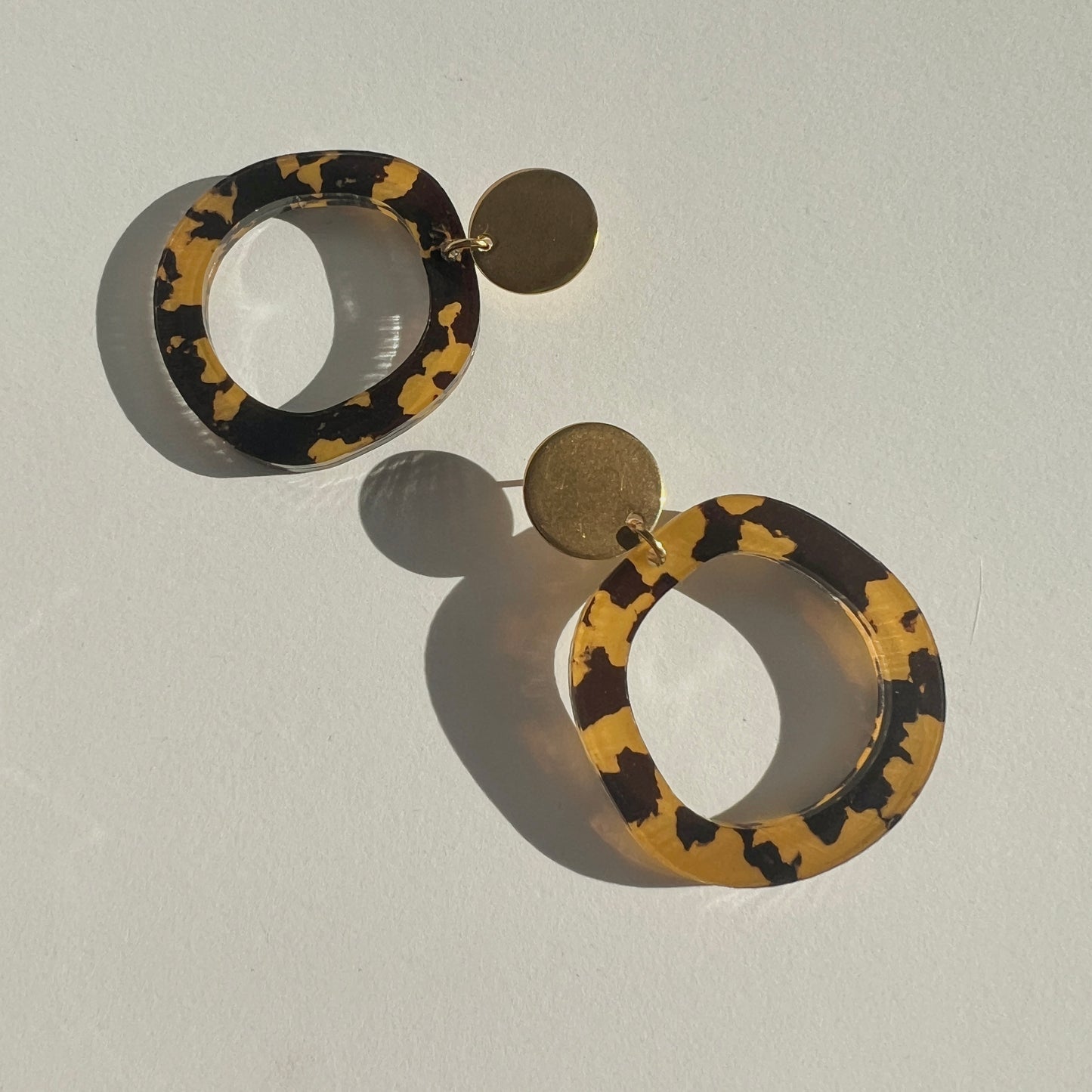 CHARLIE Dangle Earrings - Honey Tortoise & Gold