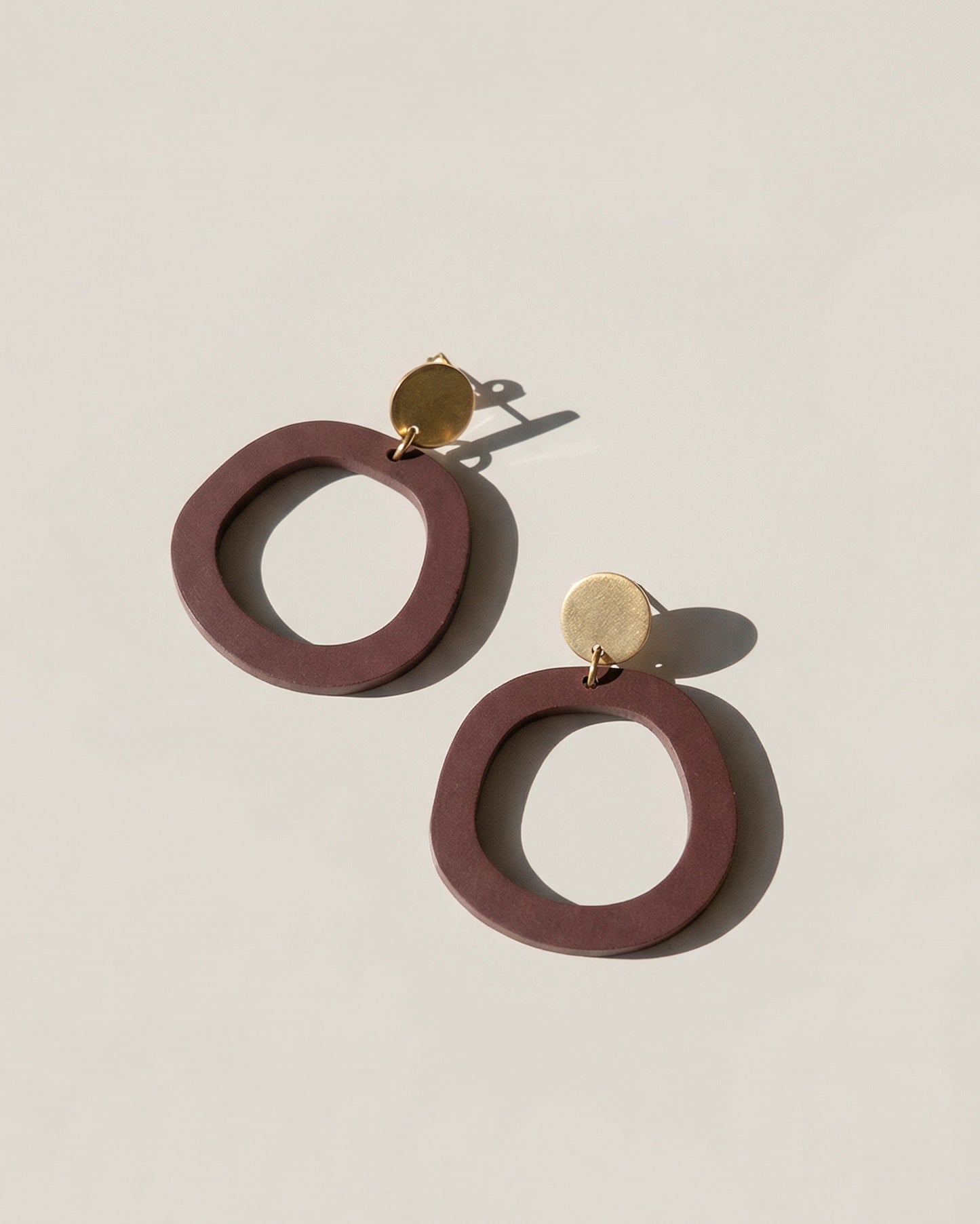 Charlie Dangle Earrings - Merlot - Mingled