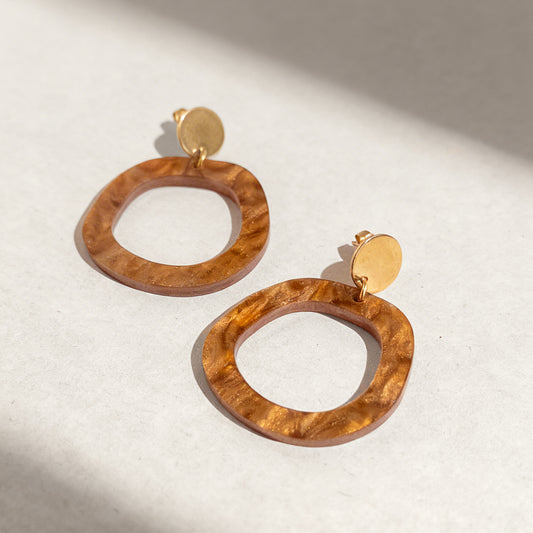 Charlie Dangle Earrings - Caramel