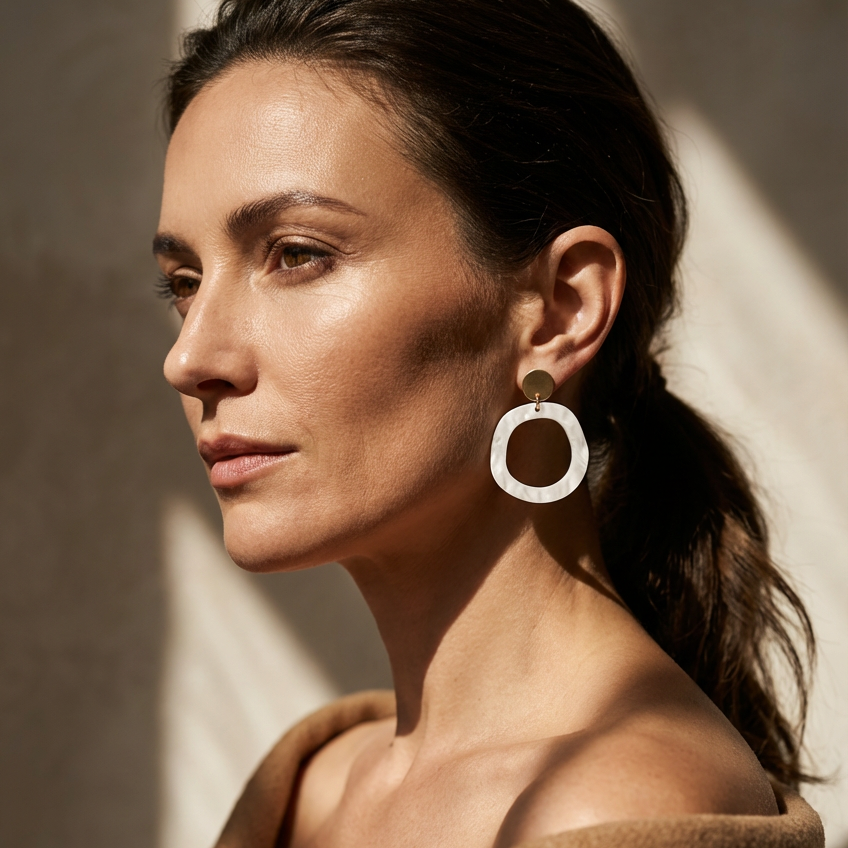 Charlie Dangle Earrings - Moonstone