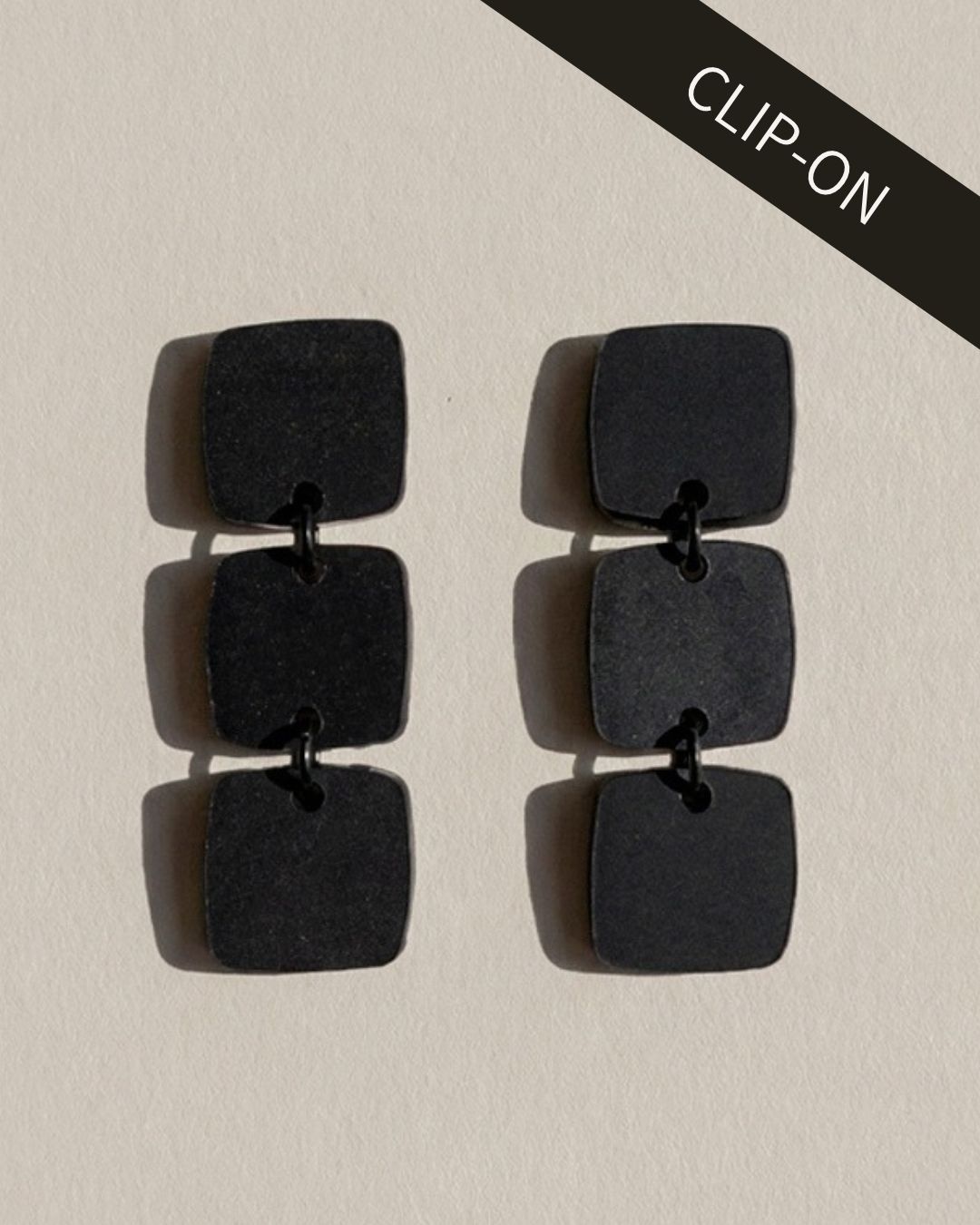 CLIP ON Three Square Earrings - Black - Mingled