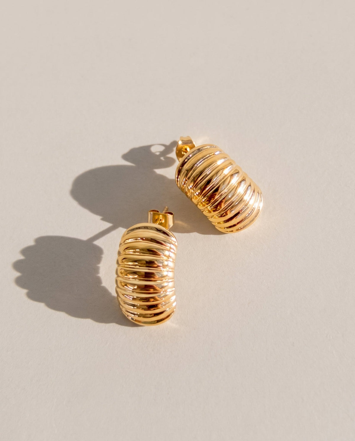 Crescent Earrings - Gold - Mingled