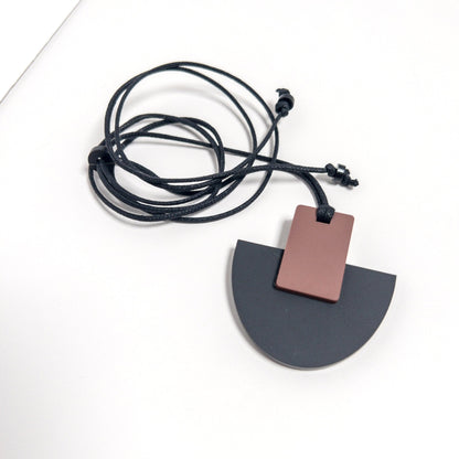 Echo Pendant Necklace - Matte Black and Nutmeg Brown - Mingled