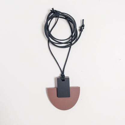 Echo Pendant Necklace - Matte Nutmeg and Matte Black - Mingled