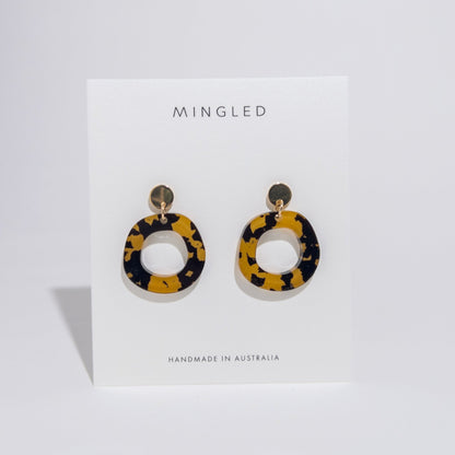 Frankie Minimalist Dangle Earrings - Tortoise Shell - Mingled