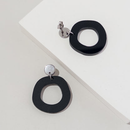 Frankie Minimalist Dangle Earrings - Matte Black and Stainless Steel - Mingled