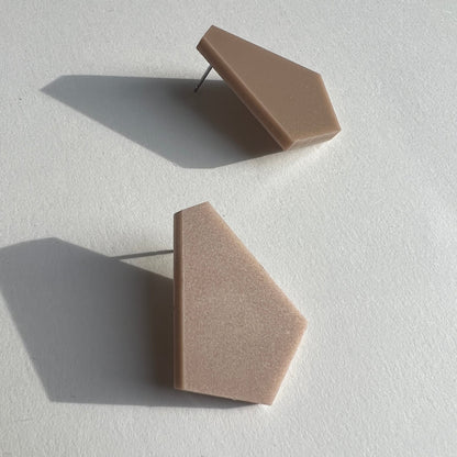 GEO Fan Stud Earrings - Matte Taupe - Mingled