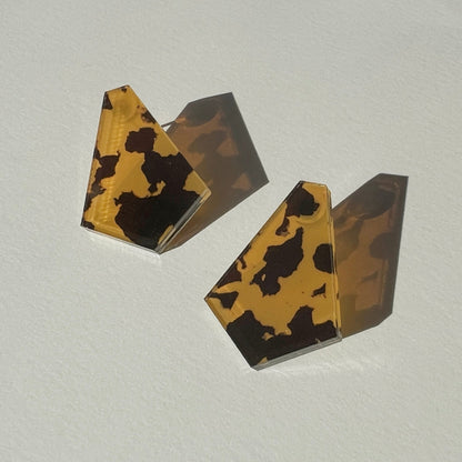 GEO Fan Stud Earrings - Honey Tortoise - Mingled