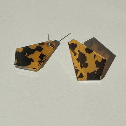 GEO Fan Stud Earrings - Honey Tortoise - Mingled