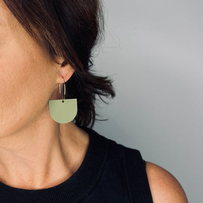 Arch Dangle Hoop - Olive - Mingled
