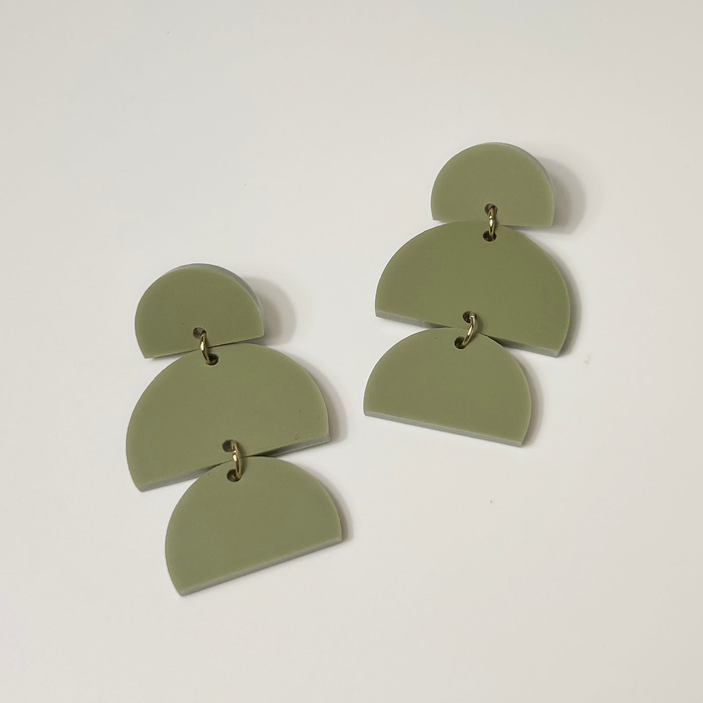 Izzy Earrings - Olive Green