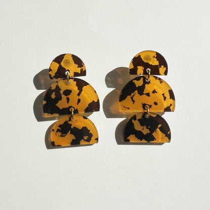 Izzy Statement Dangle Earrings - Honey Tortoise Shell - Mingled
