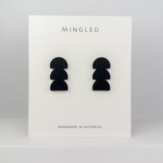 Lulu Stud Earrings - Black