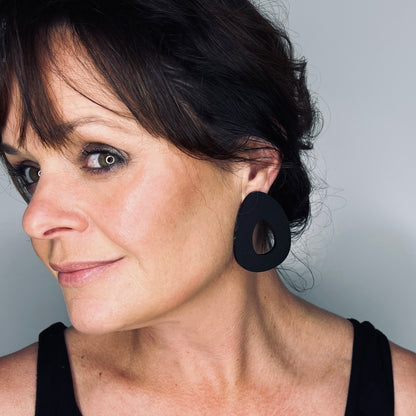 MAISIE Statement Stud Earrings - Black - Mingled