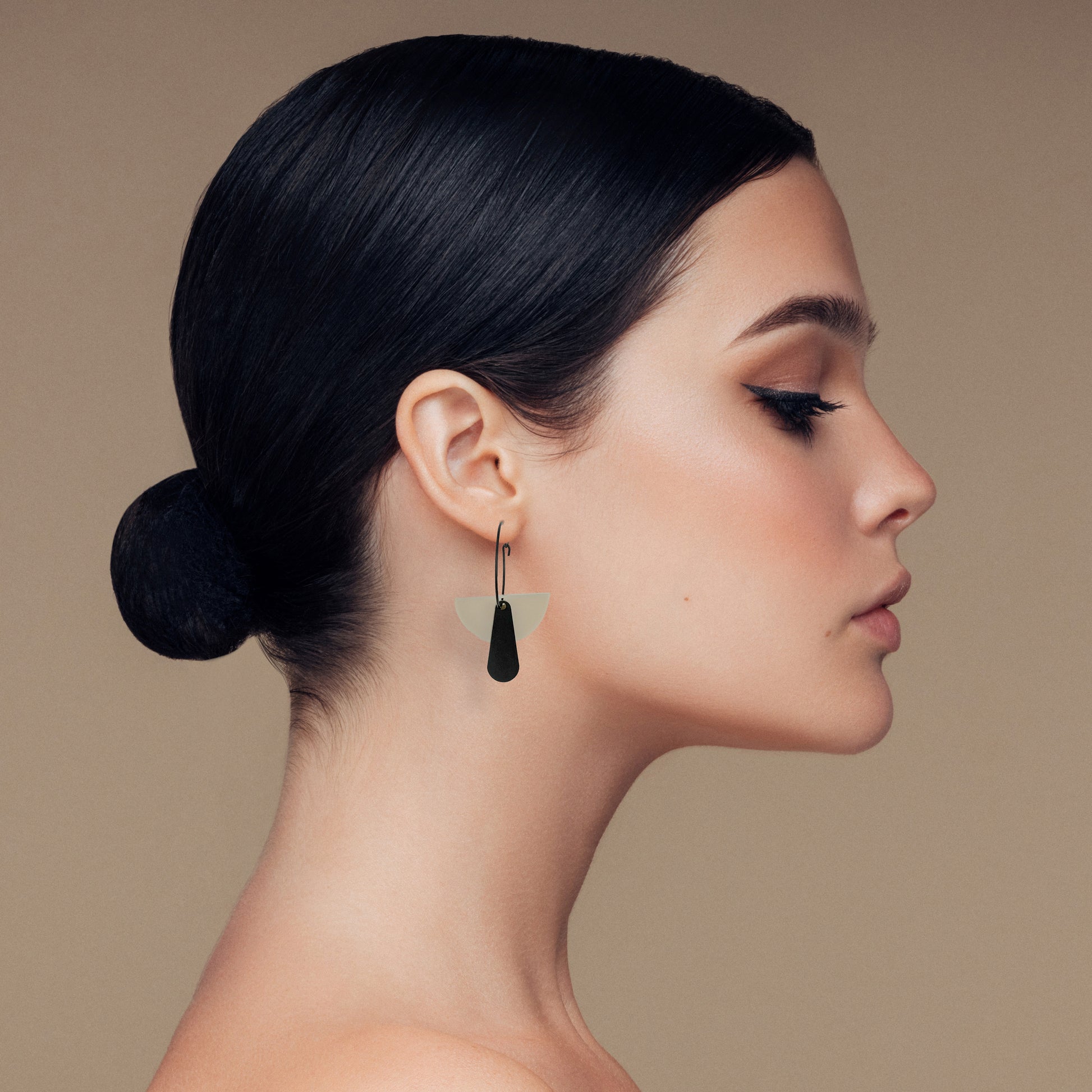 Art Deco Hoop Earrings in Beige and Black