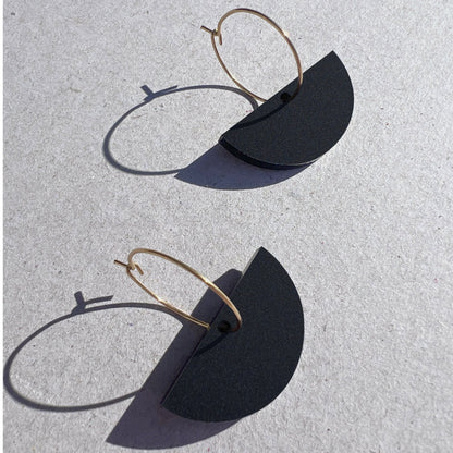 MOON Dangle Hoop - Matte Black - Mingled