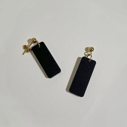 Oblong Dangle - Matte Black - Mingled