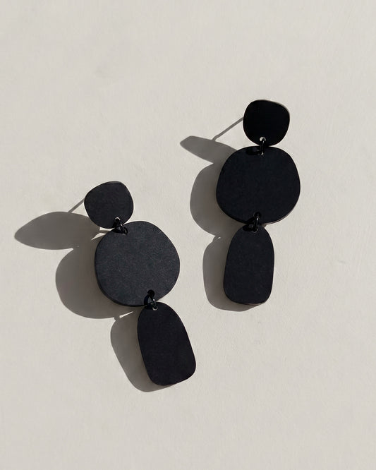 Petra Statement Dangle Earrings - Matte Black - Mingled