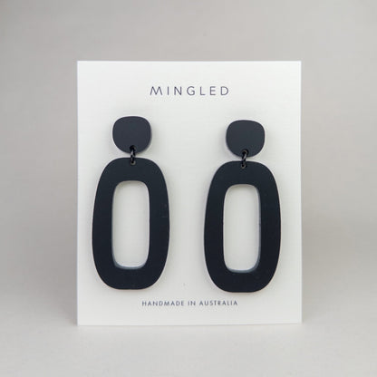 RILEY Dangle Earrings - Matte Black - Mingled