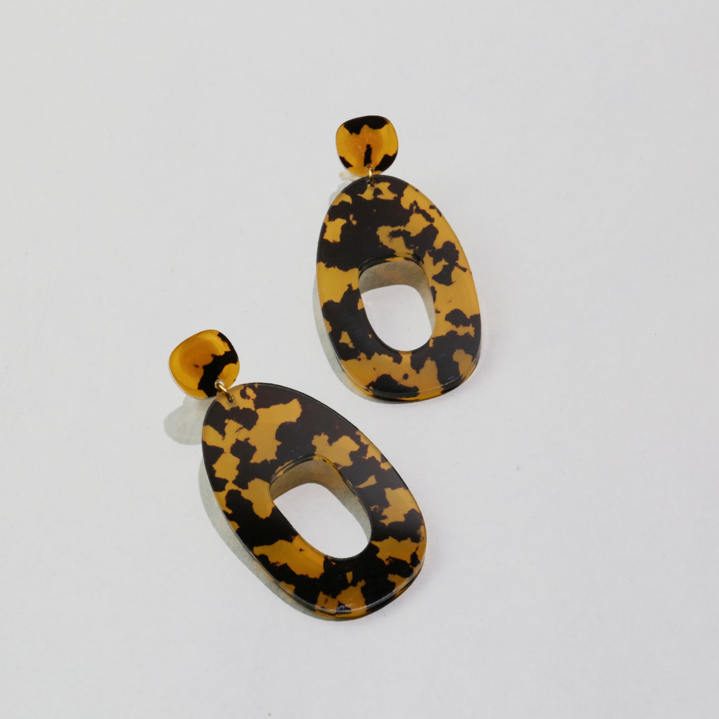 SOKO Statement Earrings CLIP ON - Tortoise Shell