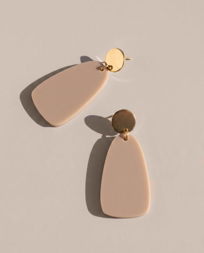 Salita Dangle Earrings - Taupe