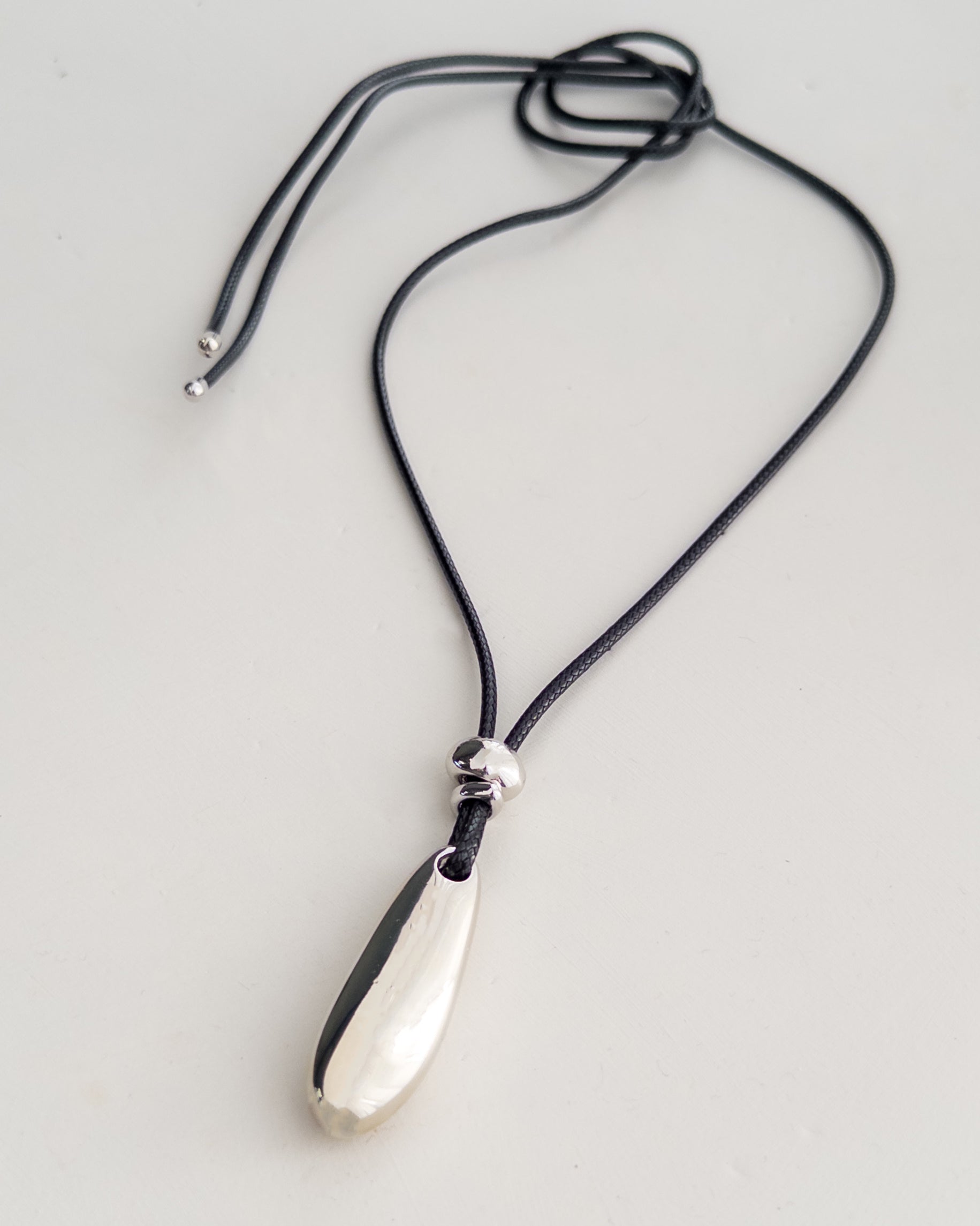 Taylor Pendant Necklace - Silver - Mingled